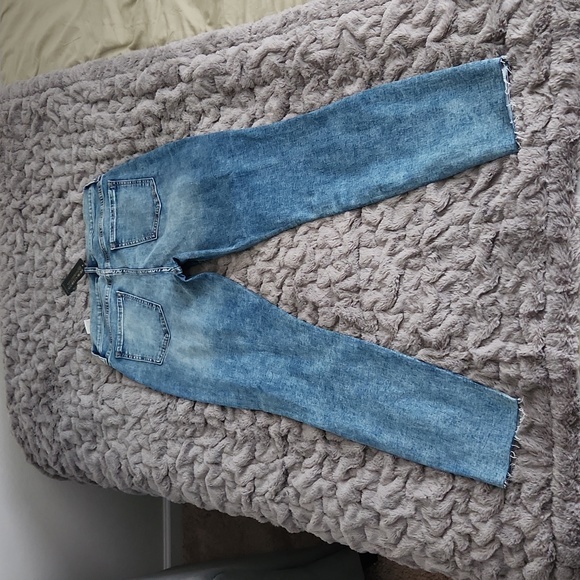 Women's BR Curvy High Rise skinny jeans - Picture 4 of 5